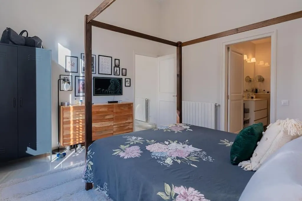 شقة Lux 3 Bed 2 Bath Near Park, Metro, Museums In Born برشلونة 0*,  إسبانيا