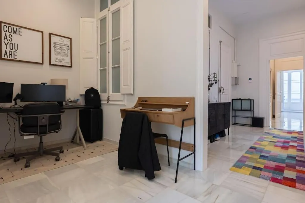 شقة Lux 3 Bed 2 Bath Near Park, Metro, Museums In Born برشلونة